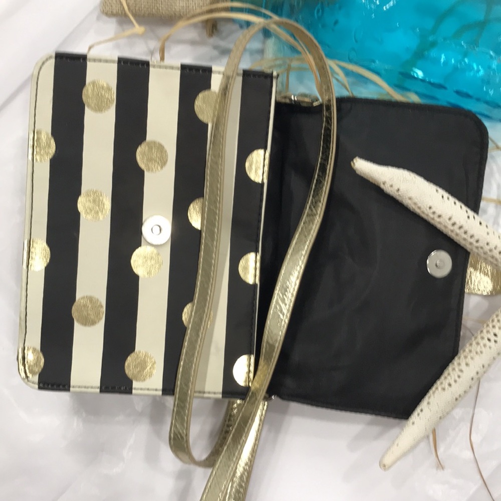 KIDS PURSE w black/beige stripes w gold dots & golden strap. Cute for holiday 💋 - Picture 5 of 8